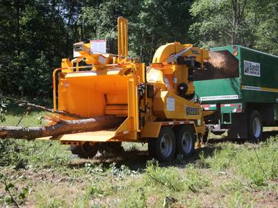 2017 Bandit Industries Intimidator 19xp Towable Perkins 225 Hp